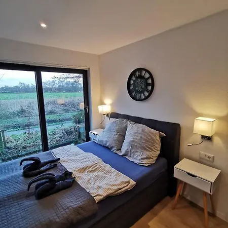 Tiny Mit Panoramaterrasse - Ausblick Ins Gruene Inklusive